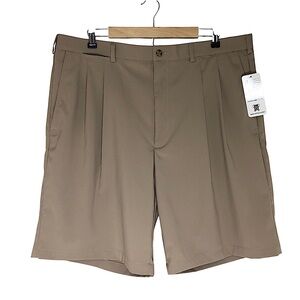 PGA Tour Mens Silver Mink (Tan) Comfort Stretch Double Pleated Golf Shorts Sz 40